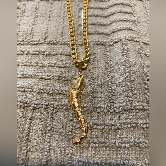 Cuban link chain with Italian horn - Picture 2 of 4